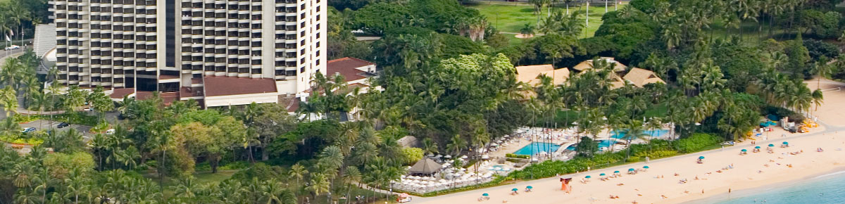 Hale Koa beachside
